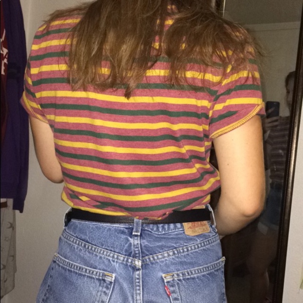 Basic slim fit V neck